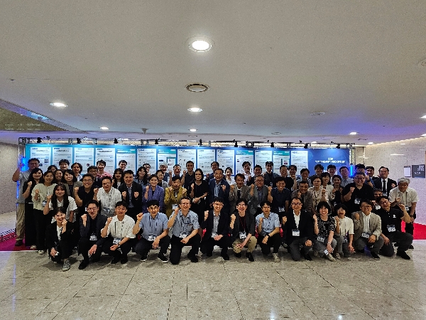 2026 기초의과학연구센터(MRC) 성과발표회 우수성과 전시 대표이미지